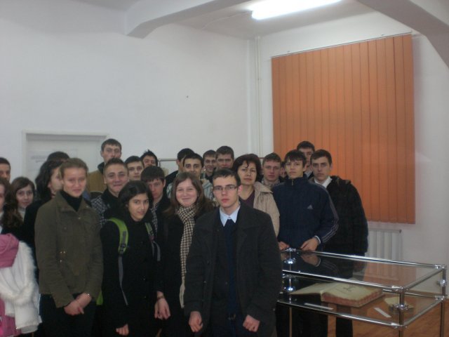 ACTIVITATE ARHIVA