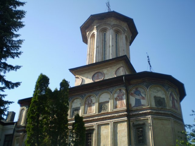CATEDRALA EPISCOPALA DIN RAMNICU VALCEA